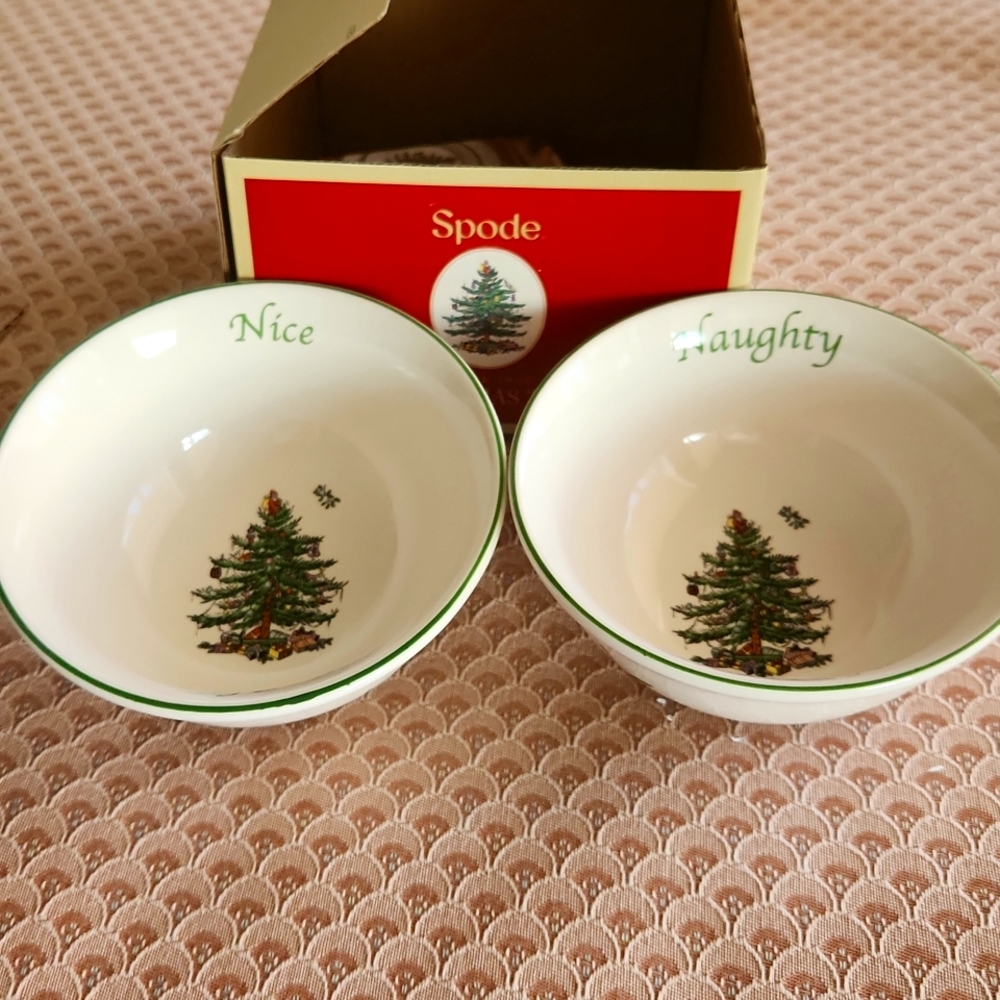 Spode Christmas tree dip bowl set. New